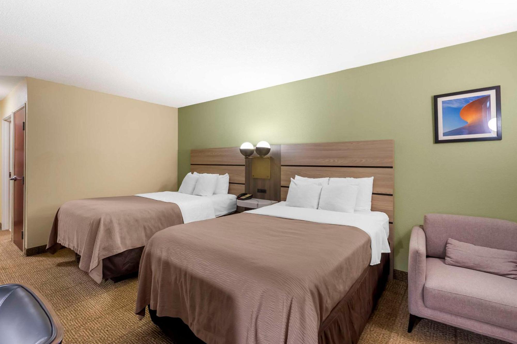 Quality Inn Raleigh Downtown Экстерьер фото