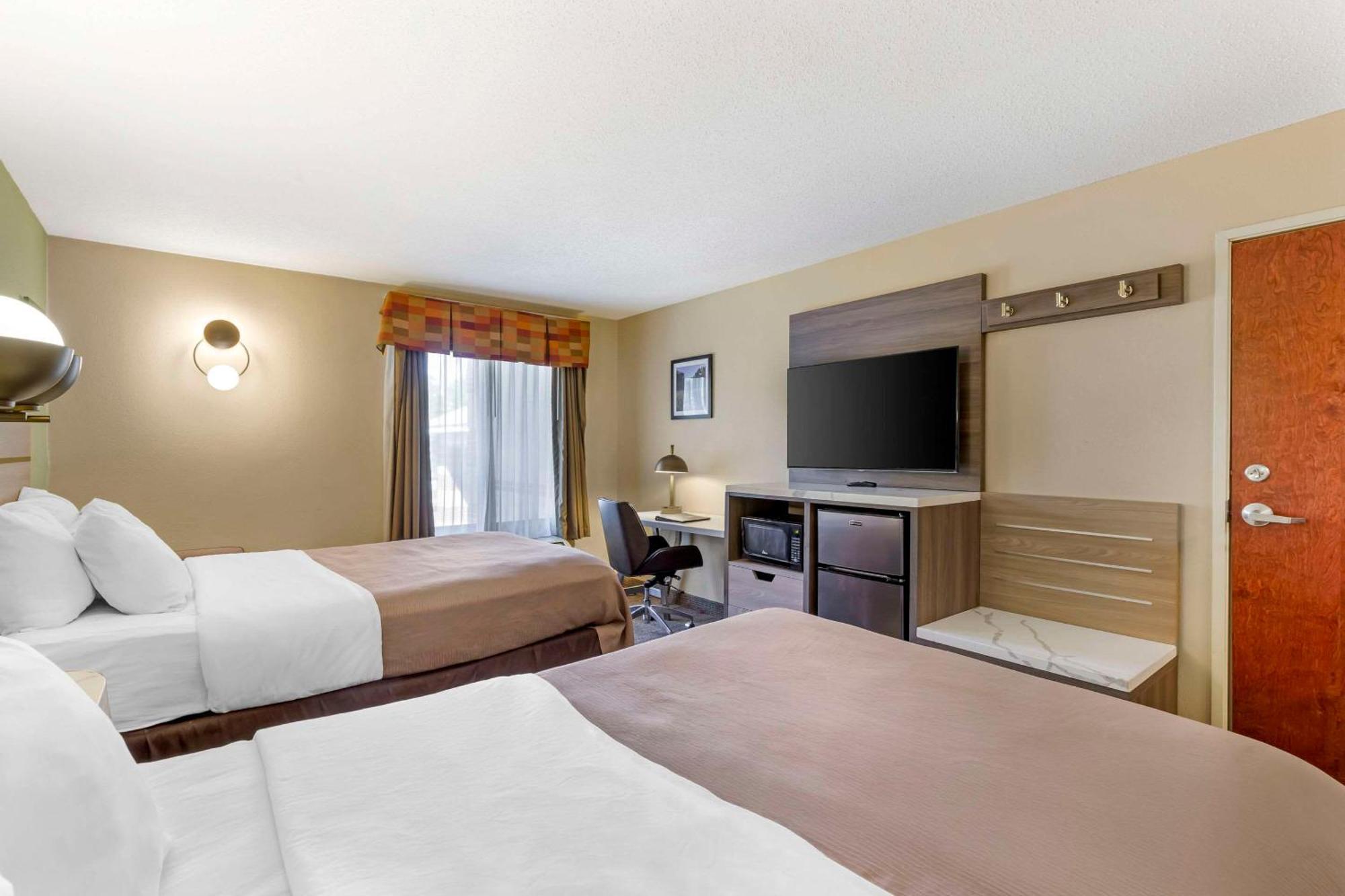 Quality Inn Raleigh Downtown Экстерьер фото