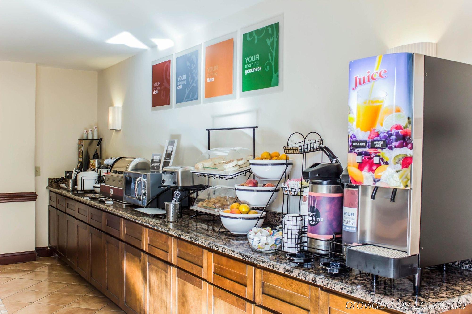 Quality Inn Raleigh Downtown Экстерьер фото